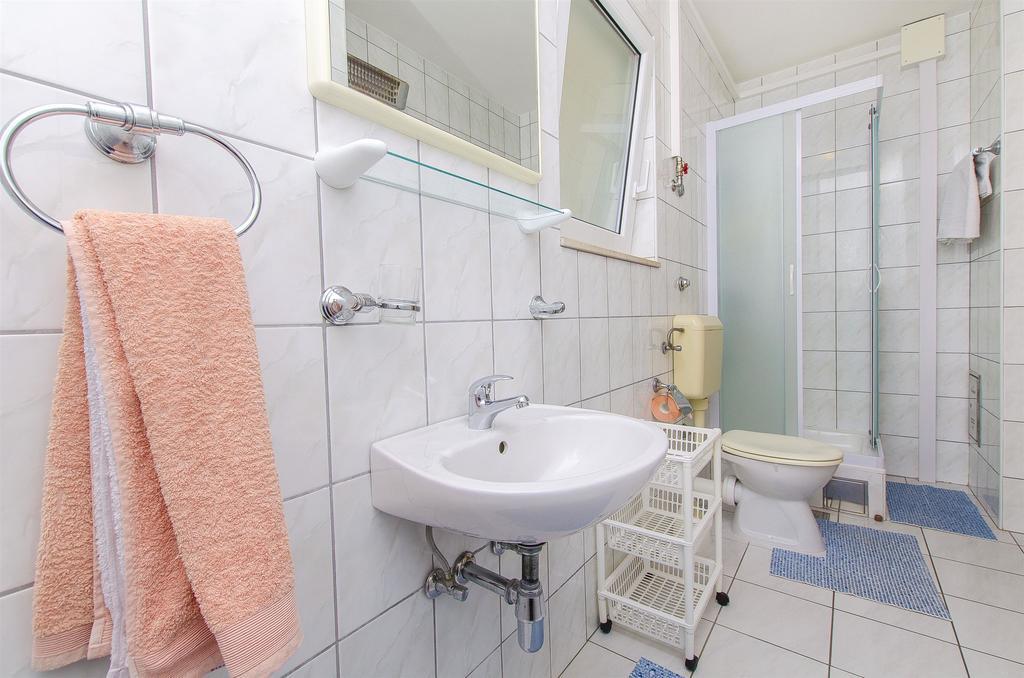 Apartments And Rooms Iva Trogir Luaran gambar