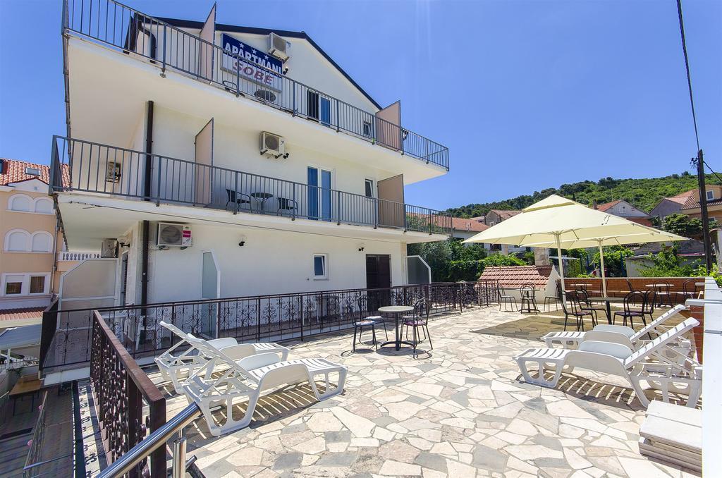 Apartments And Rooms Iva Trogir Luaran gambar